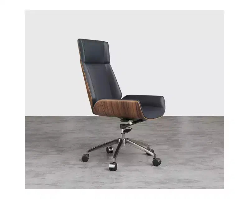 Fauteuil de bureau de direction à dossier haut avec dossier en bois courbé noyer et assise en similicuir, base pivotante et roulante